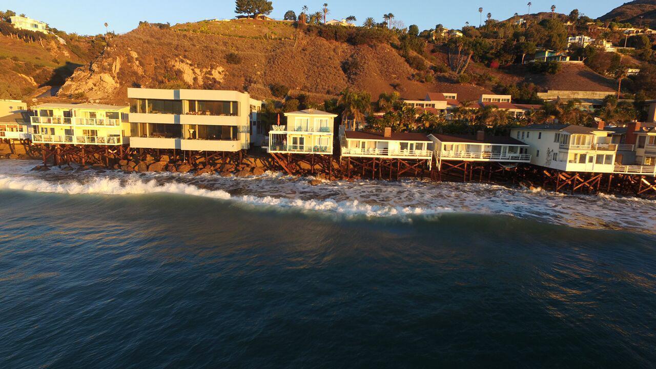 Malibu Private Beach Apartments Exterior photo